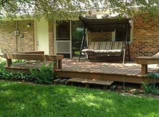 1229 Rutledge Rd, Bloomington, IL 61704