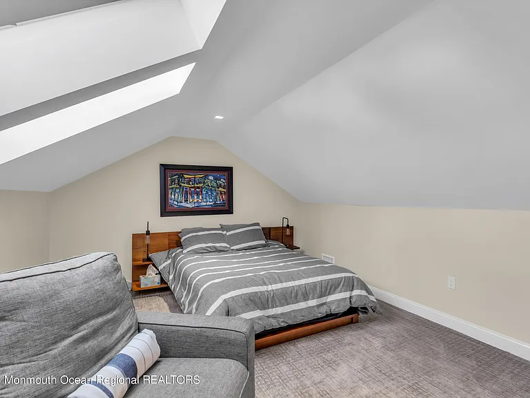 502 Brighton Ave — Photo 48