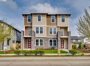 8245 SE Blanton St, Hillsboro, OR 97123