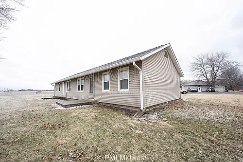 4881-300 W 8th #8 Photo 1