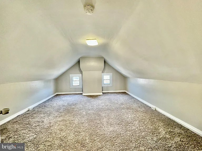 3210 Harford Rd — Photo 23