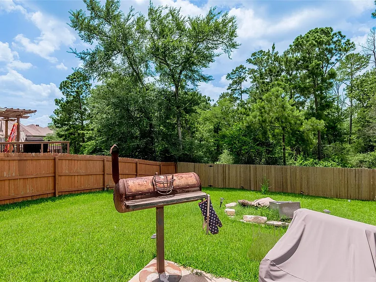 127 Worley Way — Photo 21