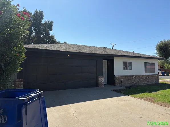 1201 N Redington Street, Hanford, CA 93230