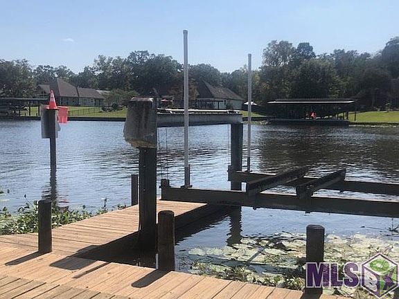 3rd image of 18028 Bayou Pierre Dr
