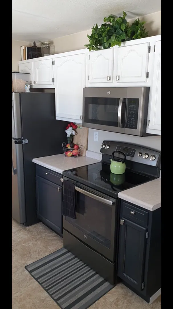 Beautiful Ranch Style Home — Photo 3