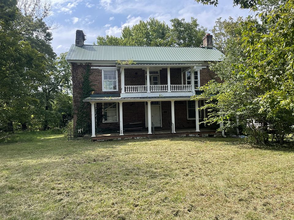 518 Main St, Huntland, TN 37345 Zillow