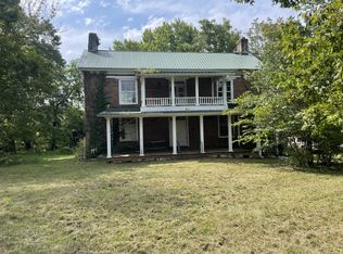 518 Main St, Huntland, TN 37345