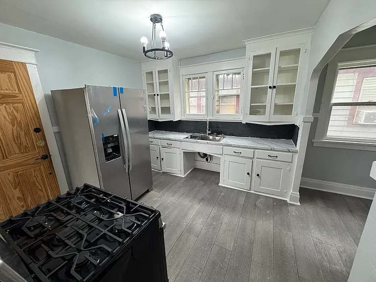 1363 Kensington Ave #1 — Photo 19