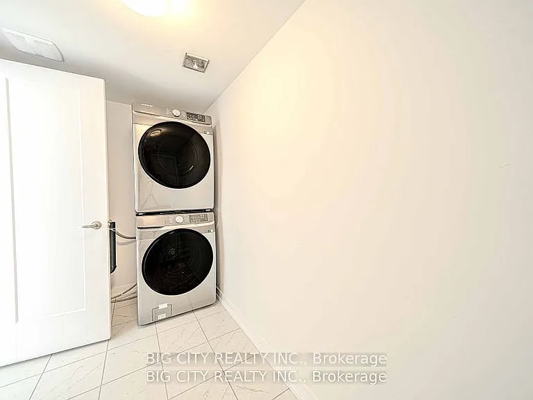 46 Akil Thomas Gdns S — Photo 22