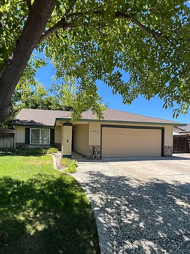 1522 Rhododendron Dr Photo 1