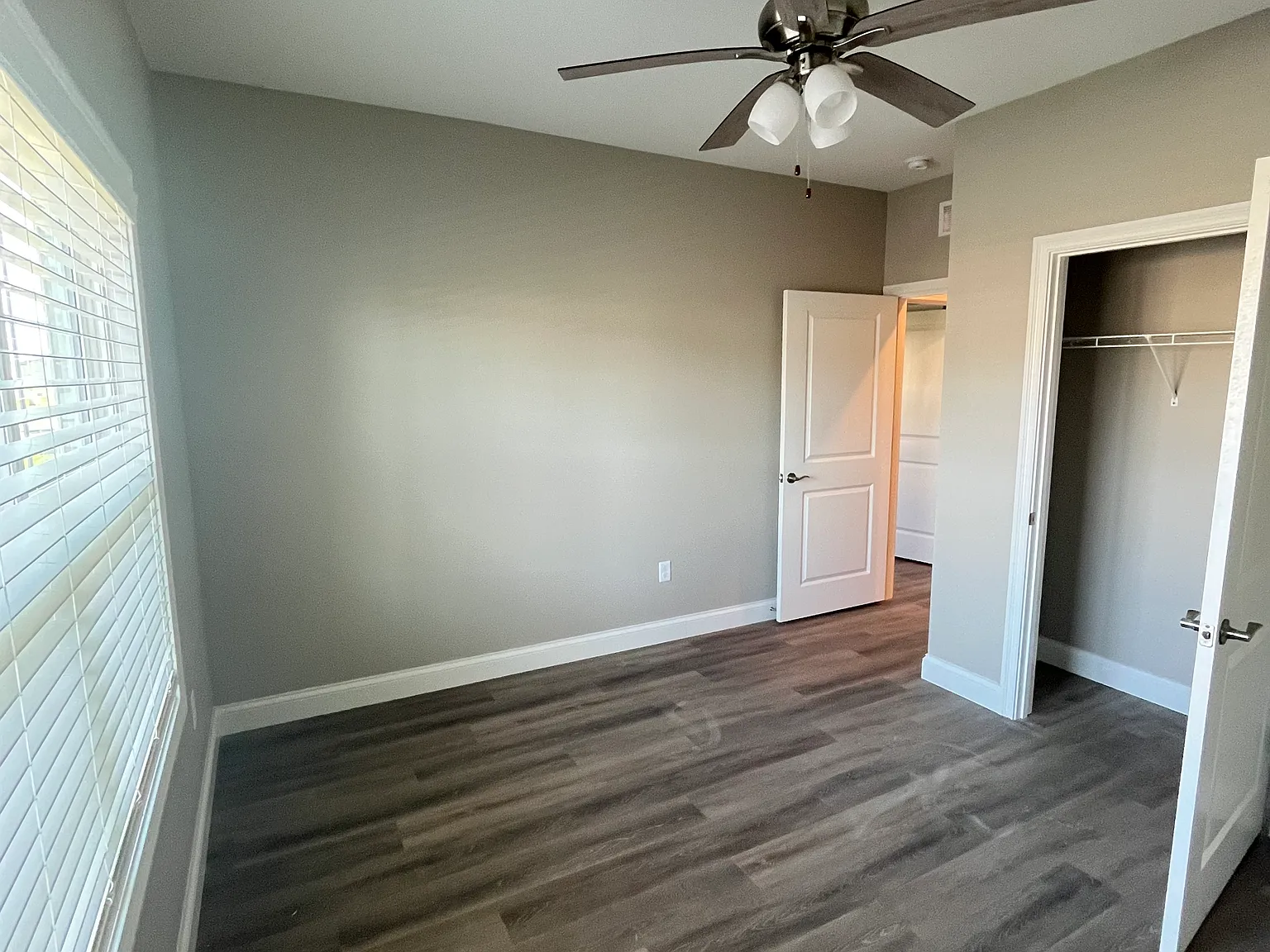 813 Brush Creek Street — Photo 4