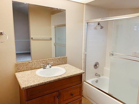 4th image of 2840 Trish Way