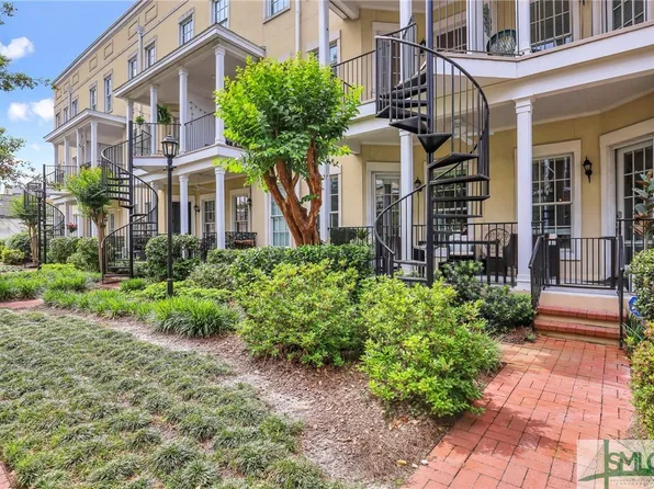 312 W Jones Street, Savannah, GA 31401
