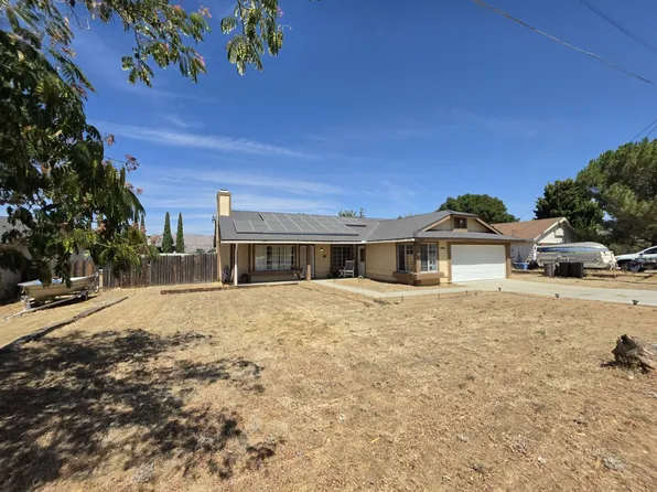 21430 Santa Maria Dr, Tehachapi, CA 93561
