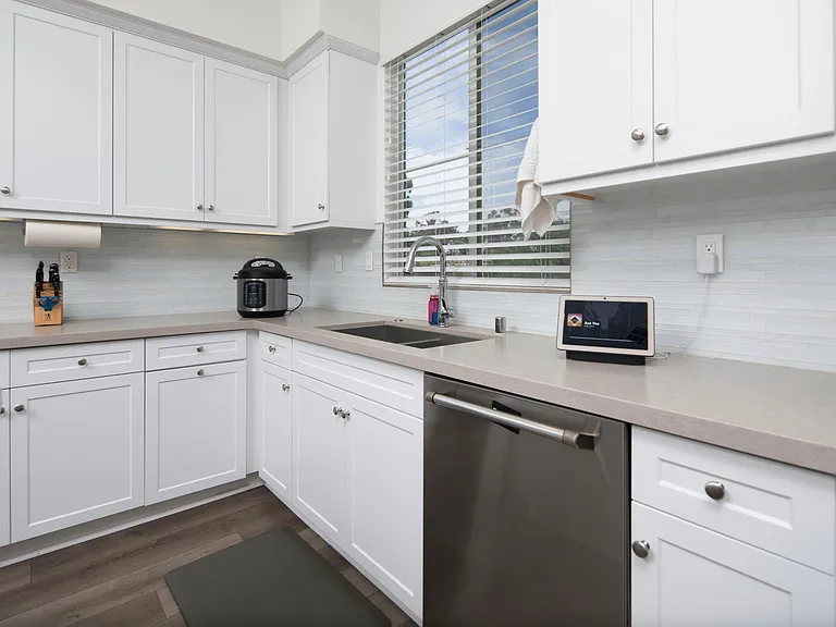 1134 Sea Glass Way — Photo 7