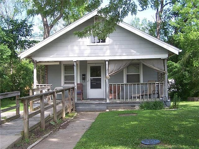 1st image of 6729 Chestnut Ave