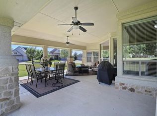 9817 Edmondson Dr, Denton, TX 76207