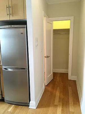 Rented by Stonehenge NYC LLC | media 16