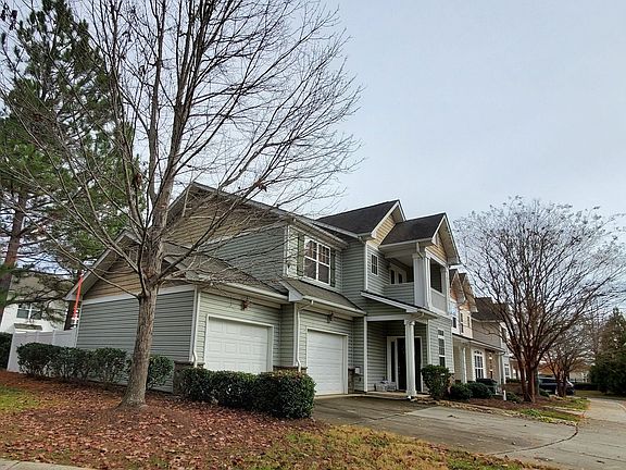 2nd image of 3029 Hibiscus Cir