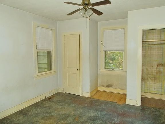5th image of 104 Trenton Ter