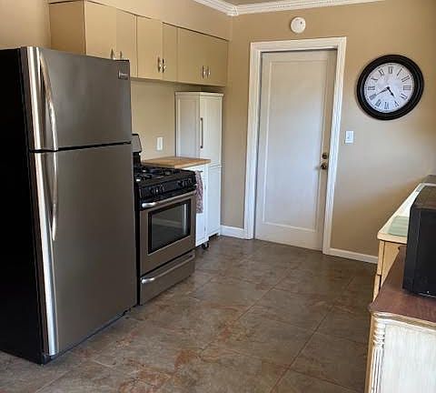 3rd image of 4709 N Arthur Ave