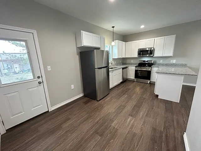 3427-3478 Brooke Pl #3460 — Photo 9