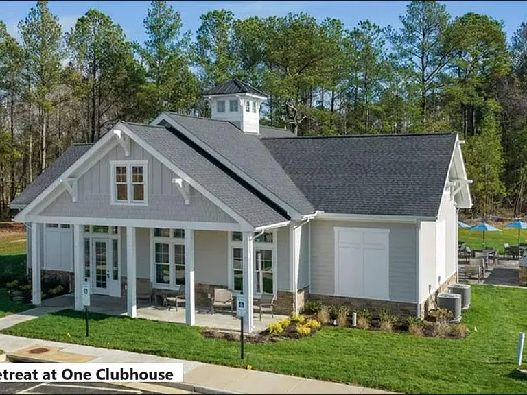 Retreat at One Clubhouse
