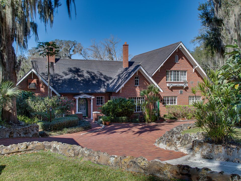 "Manderley" built in 1933