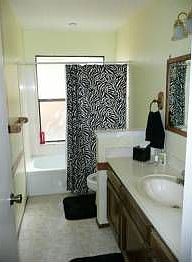 2nd image of 7009 Short Oak Way