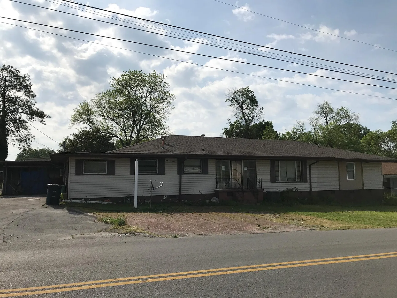1500 Keeble St — Photo 1