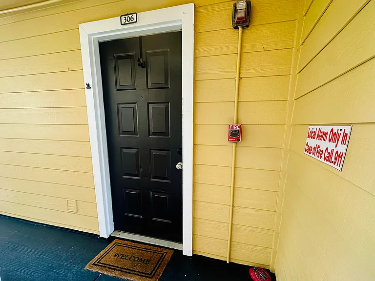 225 S Tropical Trl #306 — Photo 69