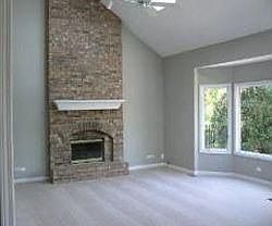 3rd image of 629 Clarendon Ln