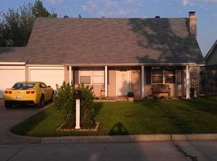 404 N Morgan Dr, Moore, OK 73160
