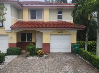 6621 SW 49th Ct, Davie, FL 33314