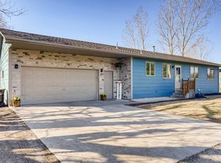 610 Glenwood Ave E, Big Lake, MN 55309