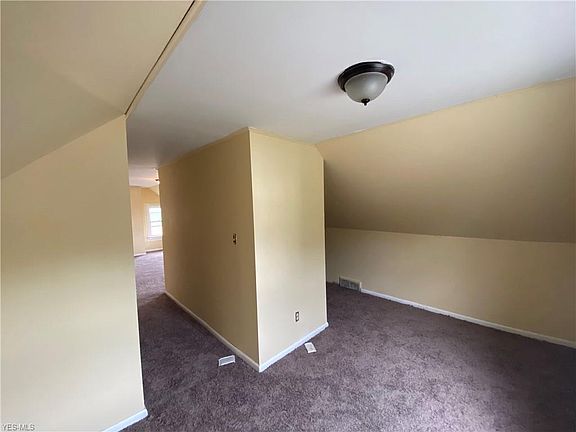 4th image of 1538 E 173rd St