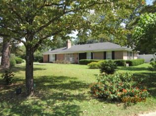 408 Fendig Ave, Ashburn, GA 31714