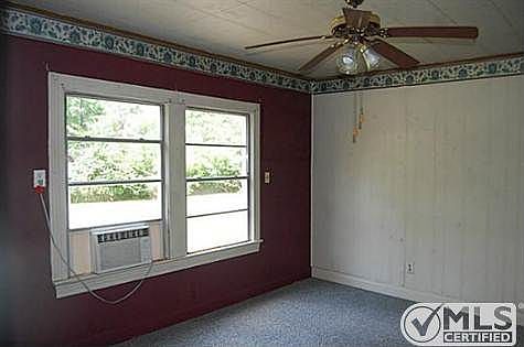 5th image of 1402 N Rockwall Ave