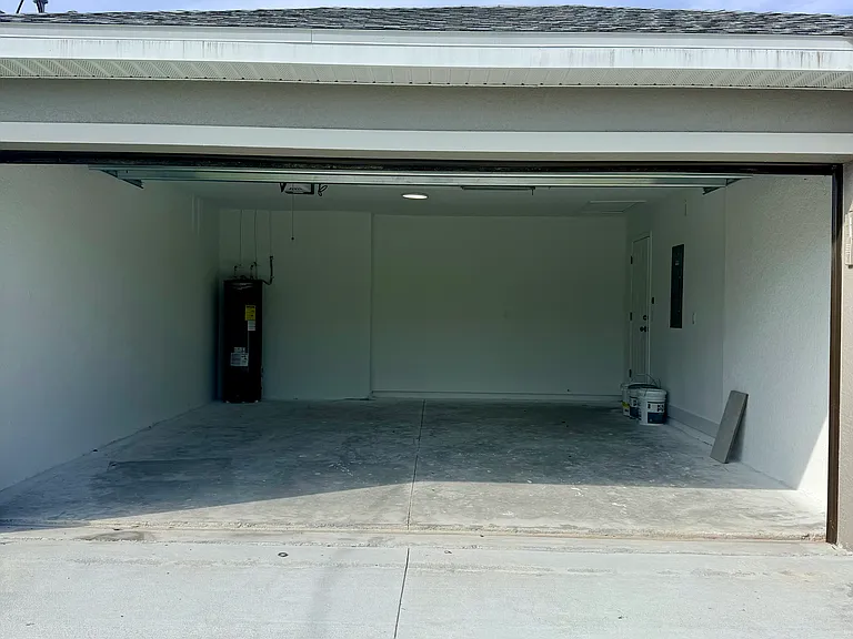 4753 26th St SW — Photo 3