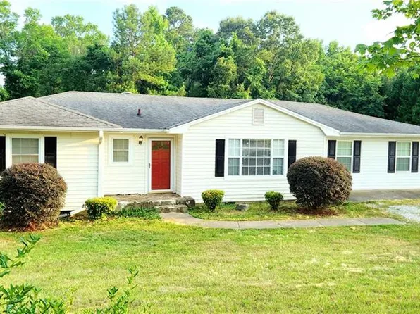 6500 Styers Ferry Rd, Clemmons, NC 27012