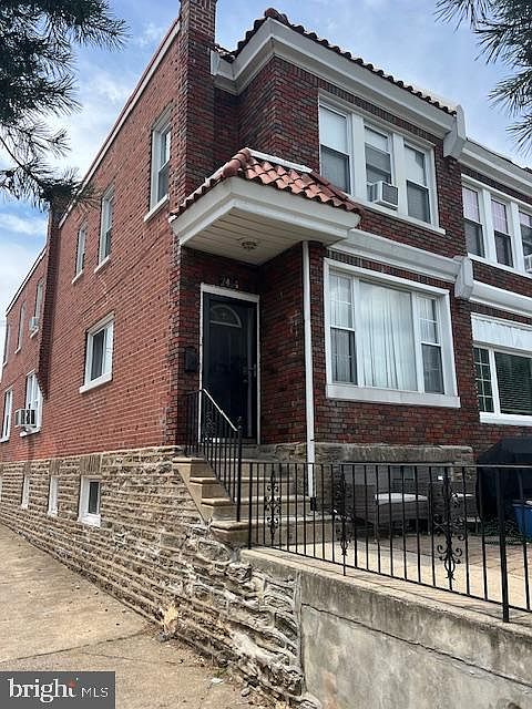 1st image of 7414 N 21st St