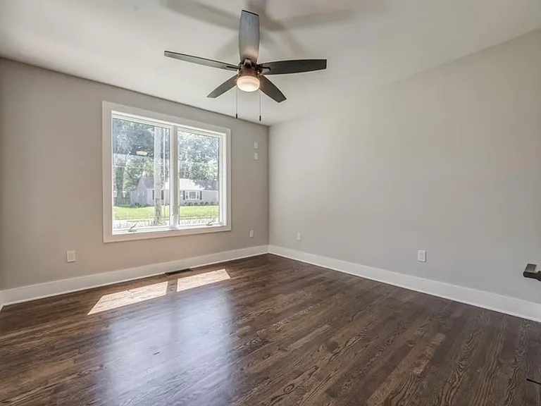 8400 Riggs St — Photo 16
