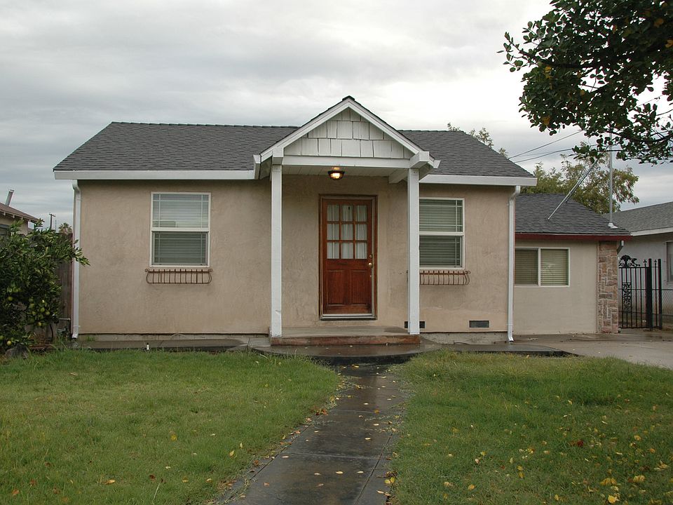 1st image of 3532 Fresno Ave