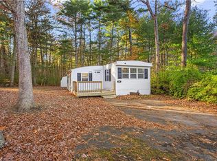 84 Linda Dr, Coventry, RI 02816