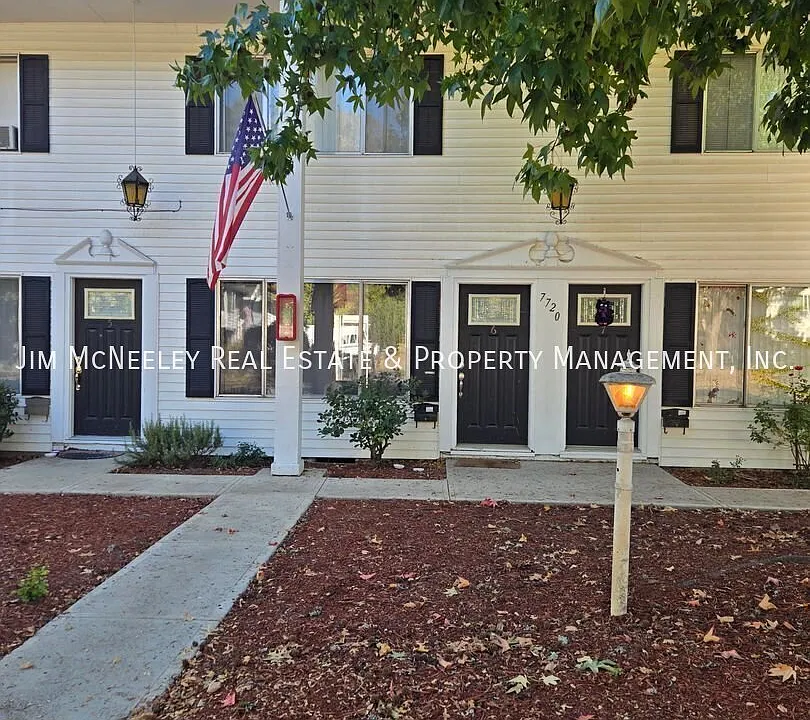 7720 SW Bel Aire Dr #6