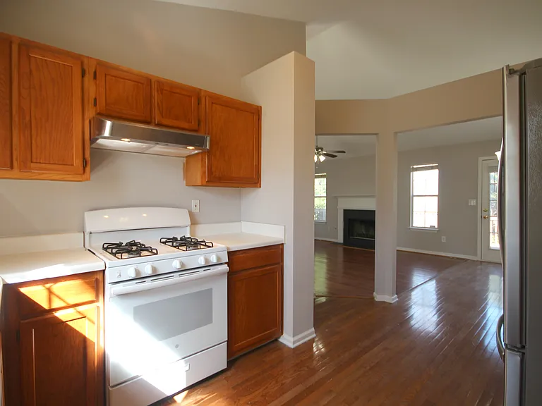 2143 Serenity Dr NW — Photo 10