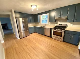 1 Brewster Dr, Needham, MA 02492