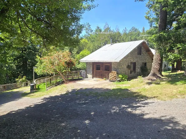 260 Silala Ln, Sebastopol, CA 95472