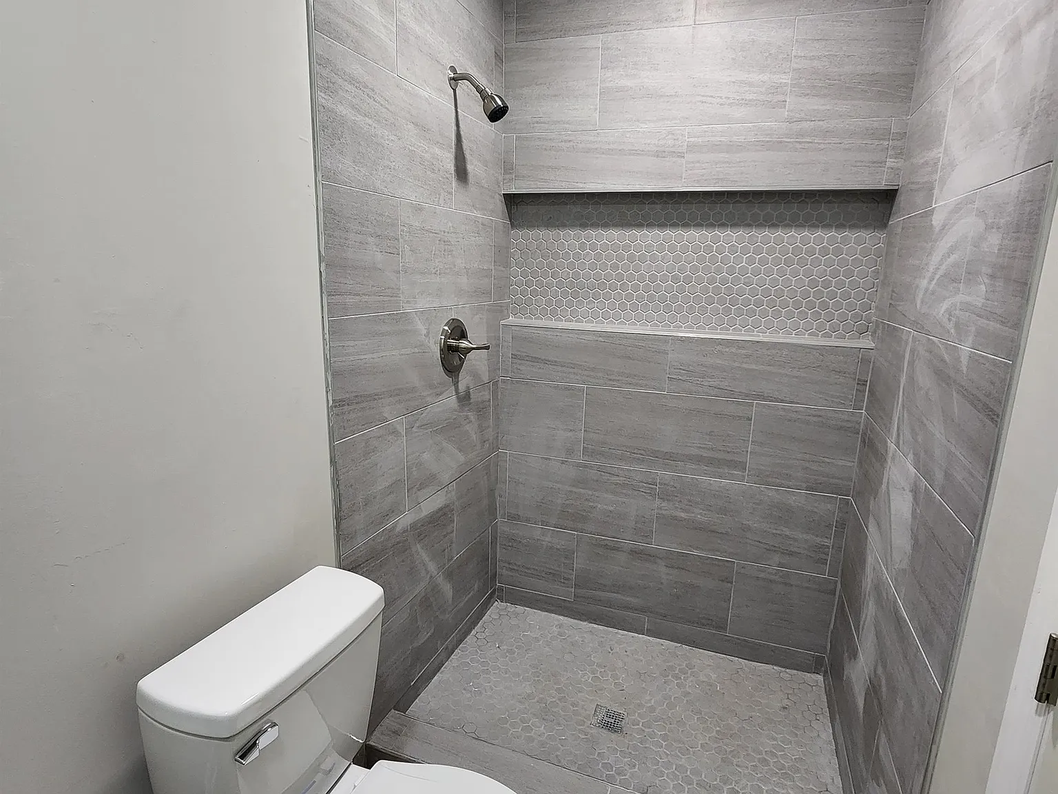 1177 Mohawk St - 1 — Photo 3