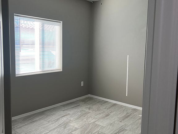 4th image of 762 W President St #1